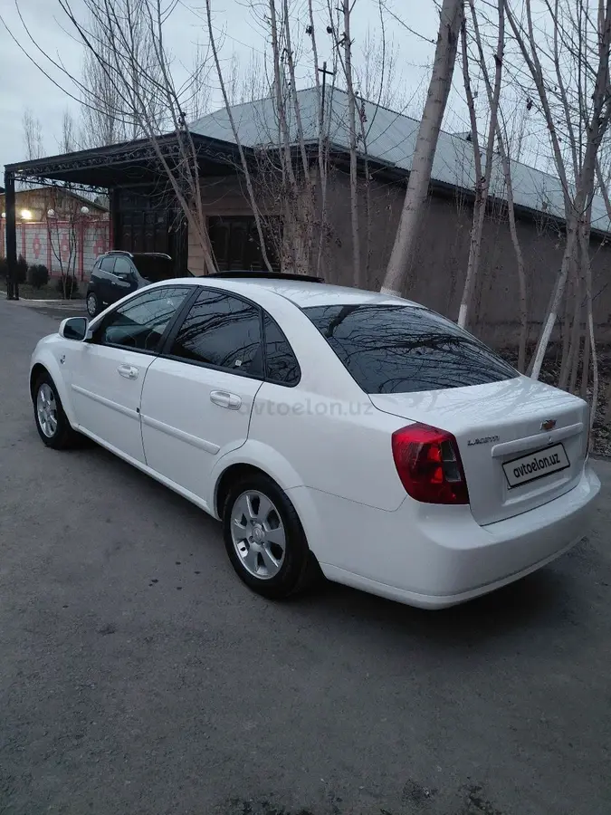 Chevrolet Gentra 2024 — 3