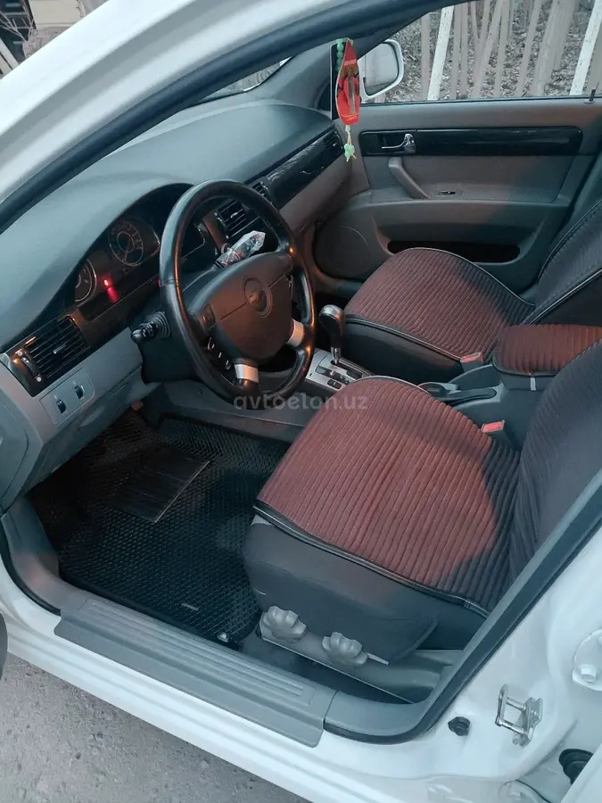 Chevrolet Gentra 2024 — 6