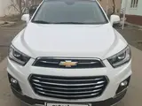 Белый Chevrolet Captiva, 4 позиция 2016 года, КПП Автомат, в Наманган за 21 000 y.e. id5193073, Фото №1