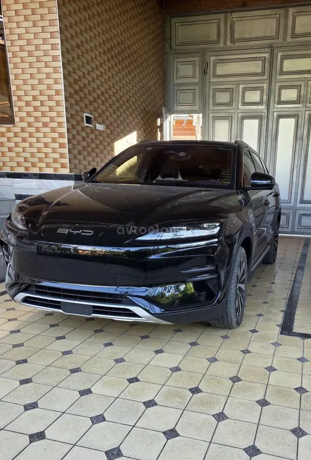 BYD Song Plus EV Champion