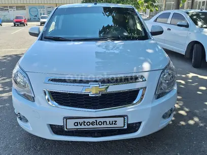 Белый Chevrolet Cobalt, 2 позиция 2014 года, КПП Механика, в Андижан за 7 800 y.e. id5192903