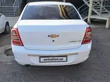 Белый Chevrolet Cobalt, 4 позиция 2021 года, КПП Автомат, в Ташкент за 10 500 y.e. id4975209, Фото №1