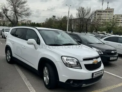 Белый Chevrolet Orlando, 3 позиция 2017 года, КПП Автомат, в Ташкент за 17 000 y.e. id4991017
