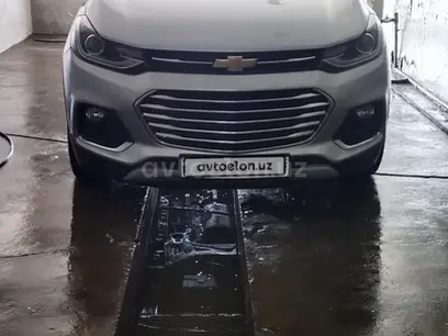 Kumush rang Chevrolet Tracker 2019 yil, КПП Avtomat, shahar Urganch uchun ~17 498 у.е. id3204485
