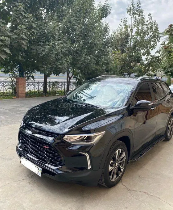 Chevrolet Tracker 2025 — 2