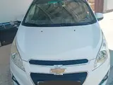 Белый Chevrolet Spark, 3 позиция 2017 года, КПП Механика, в Коканд за 6 400 y.e. id5206119, Фото №1