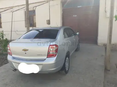 Серебристый Chevrolet Cobalt, 3 позиция 2014 года, КПП Механика, в Турткульский район за ~7 093 y.e. id4993208