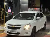 Oq Chevrolet Cobalt, 3 pozitsiya 2013 yil, КПП Mexanika, shahar Toshkent uchun 8 099 у.е. id6440190, Fotosurat №1