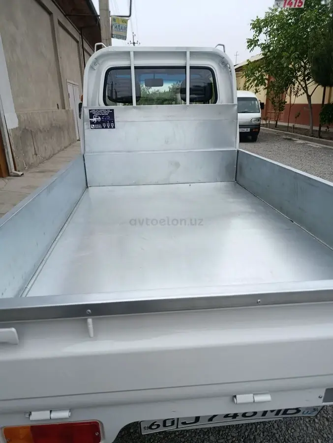 Chevrolet Labo 2025 — 2