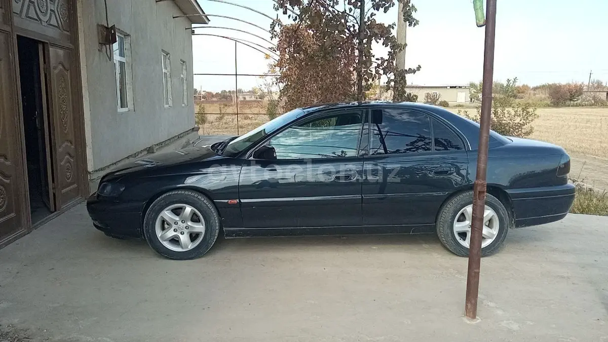Opel Omega — 3