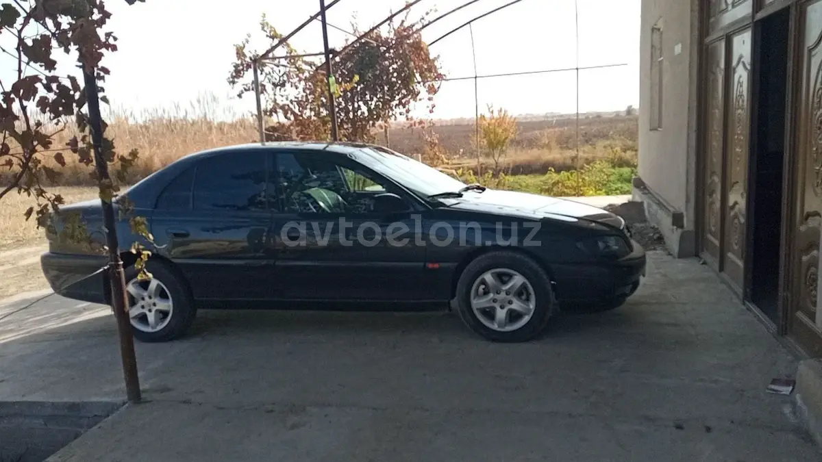Opel Omega — 4