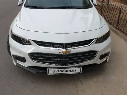 Белый Chevrolet Malibu 2 2019 года, КПП Автомат, в Ташкент за 24 000 y.e. id5167489
