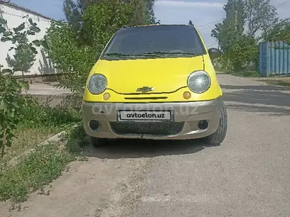 Жёлто-зеленый Chevrolet Matiz, 3 позиция 2006 года, КПП Механика, в Бухара за 2 800 y.e. id5002398