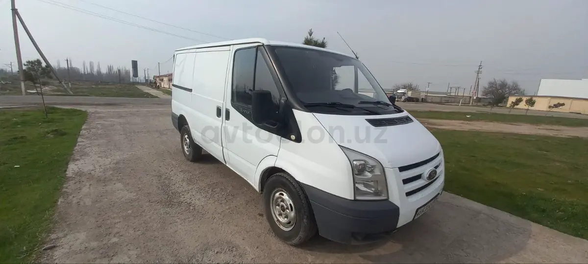 Ford Transit — 2