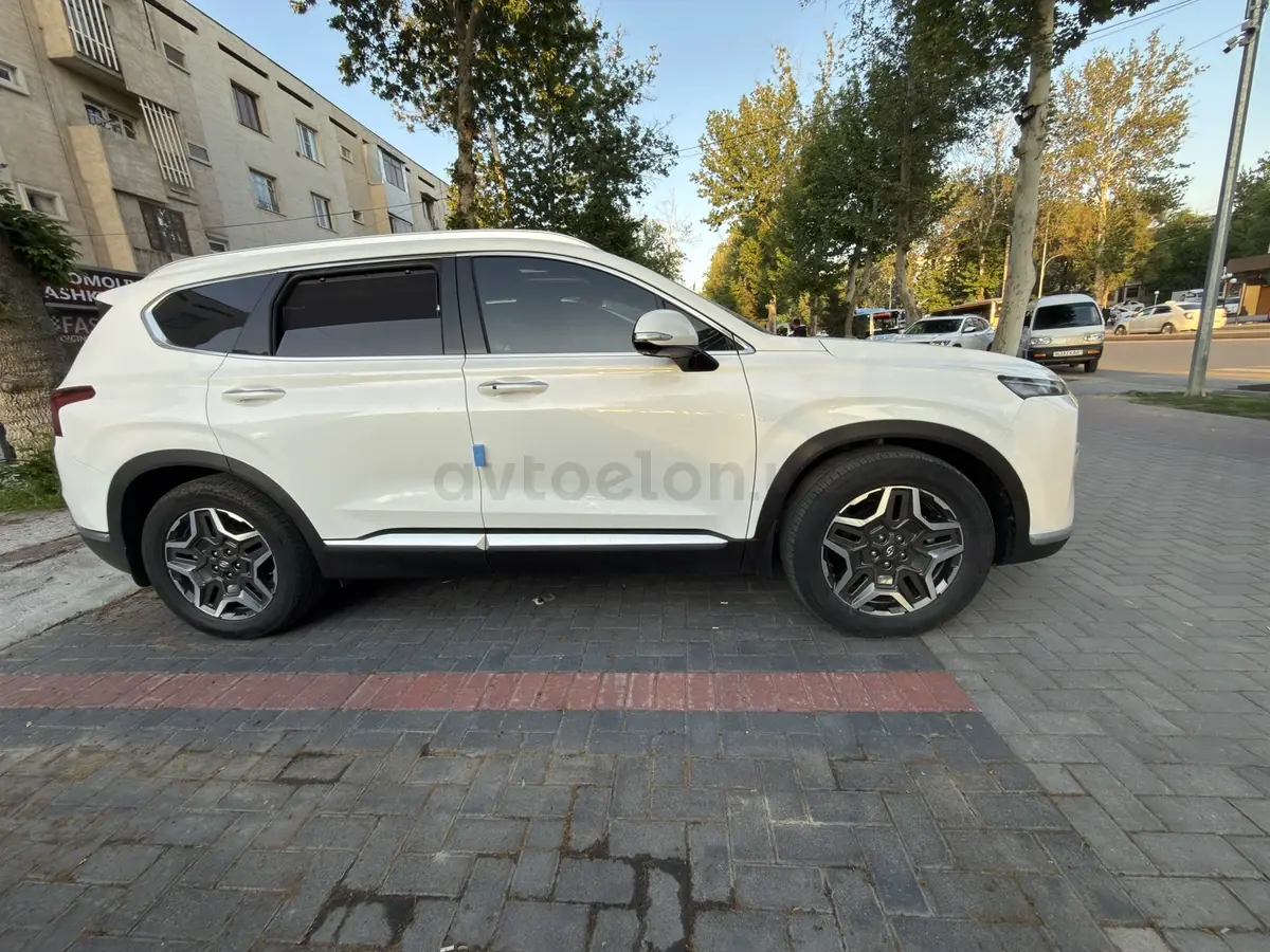 Hyundai Santa Fe — 2