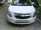 Белый Chevrolet Cobalt, 4 позиция 2022 года, КПП Автомат, в Карши за 10 800 y.e. id5267154, Фото №1