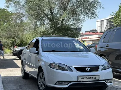 Белый Chevrolet Gentra, 3 позиция 2020 года, КПП Автомат, в Ташкент за 12 699 y.e. id5153541