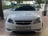 Белый Chevrolet Gentra, 3 позиция 2018 года, КПП Автомат, в Ташкент за 10 800 y.e. id5200373, Фото №1