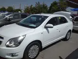 Белый Chevrolet Cobalt, 4 позиция 2018 года, КПП Автомат, в Ташкент за 9 900 y.e. id5238561, Фото №1