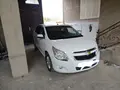 Белый Chevrolet Cobalt, 4 позиция 2015 года, КПП Автомат, в Китаб за ~9 047 y.e. id6438355