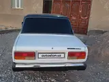 Белый ВАЗ (Lada) 2107 1984 года, КПП Механика, в Яккабагский район за ~1 429 y.e. id5233073, Фото №1
