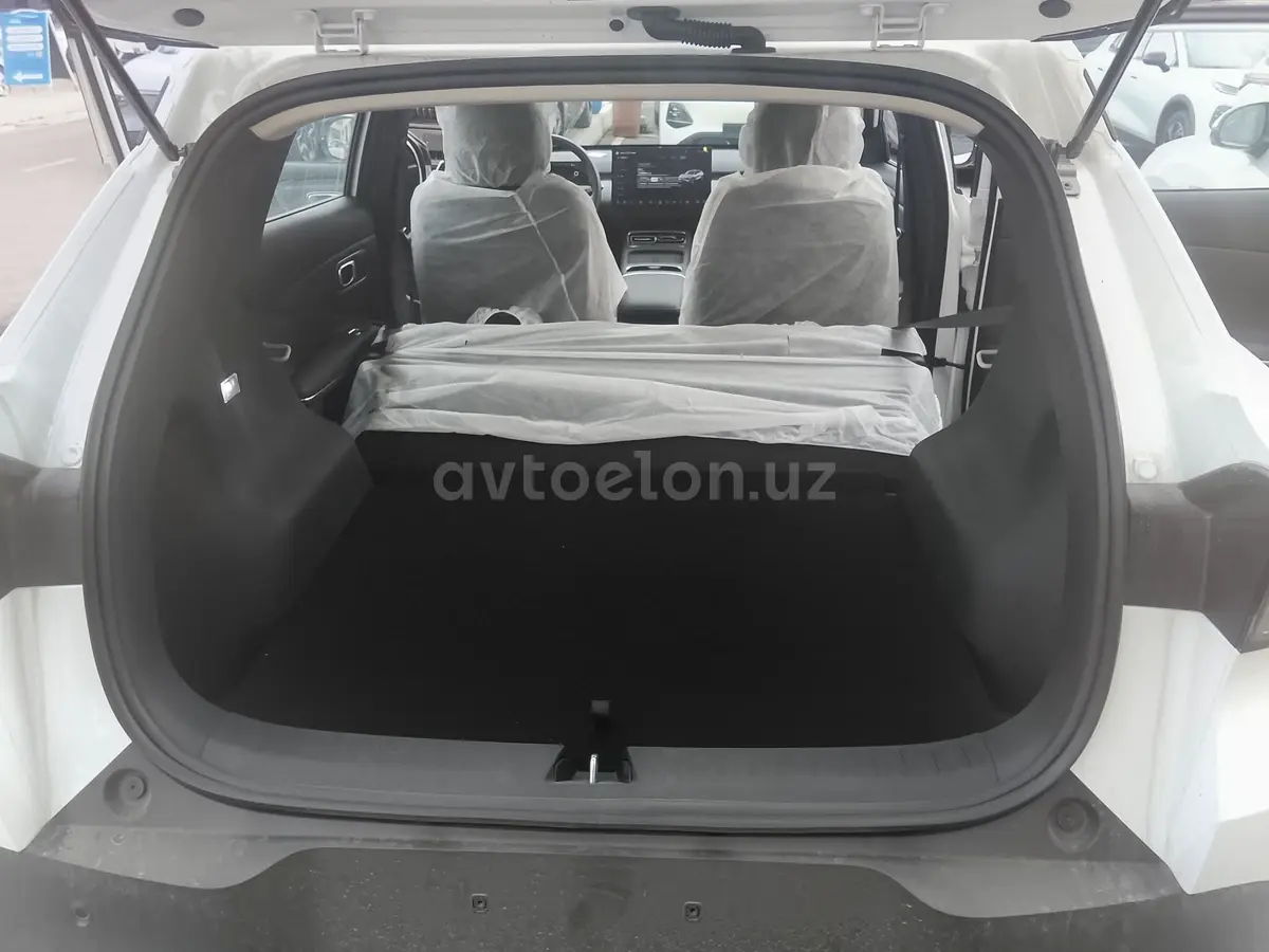 Changan Nevo Q05 — 10