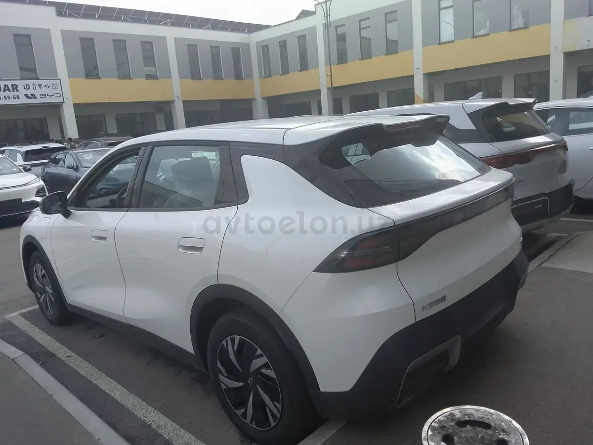 Changan Nevo Q05 — 2
