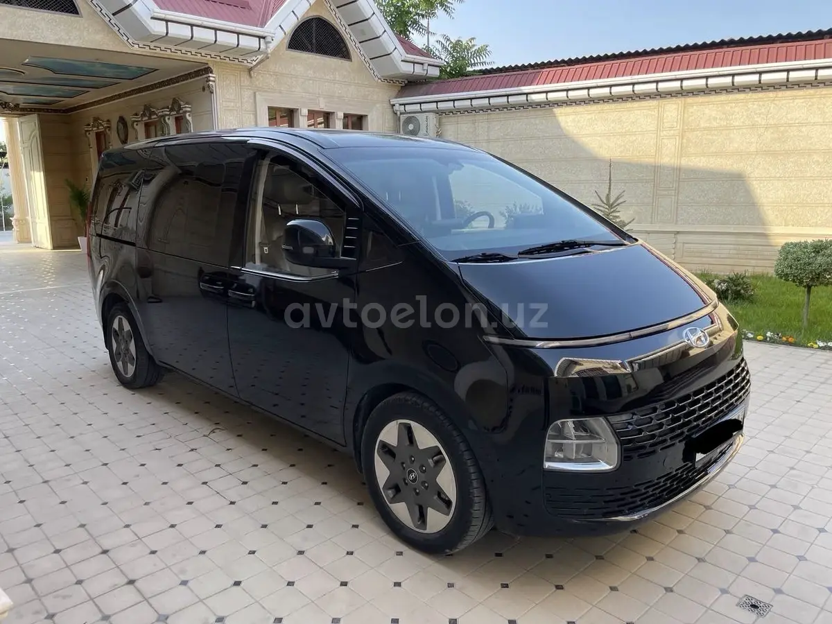 Hyundai Staria — 3