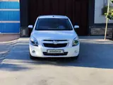 Белый Chevrolet Cobalt, 4 позиция 2019 года, КПП Автомат, в Навои за ~10 317 y.e. id5236404, Фото №1