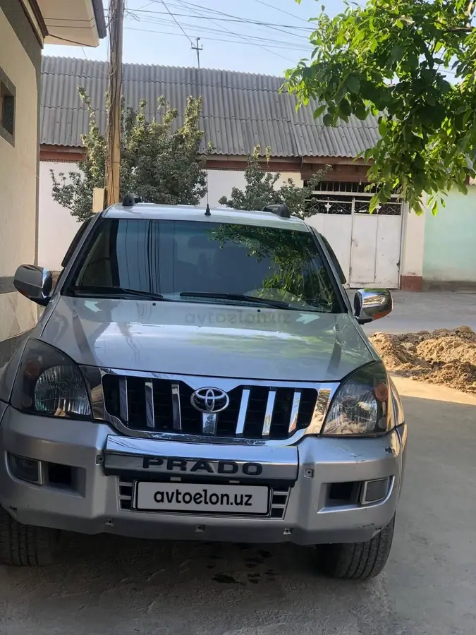 Toyota Land Cruiser Prado — 2