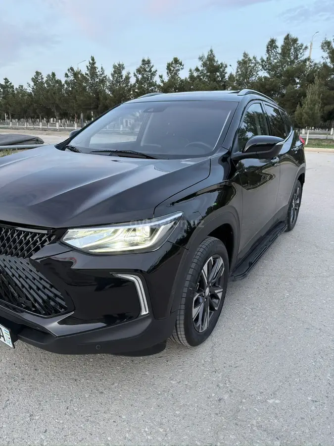 Chevrolet Tracker 2023 — 2