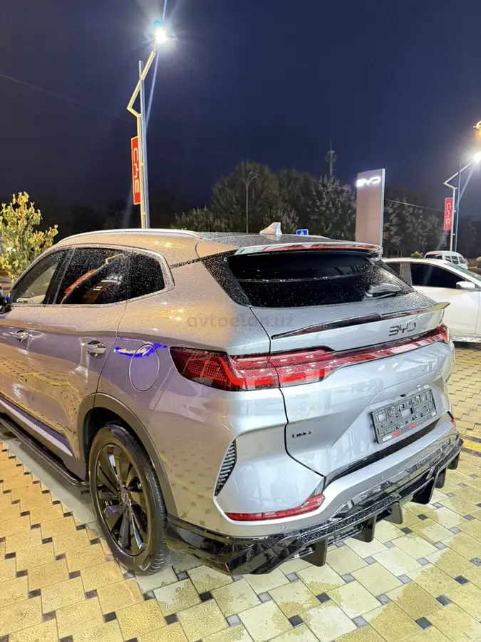 BYD Song Plus DM-i Champion — 5