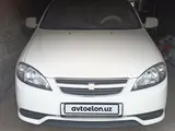 Молочный цвет Chevrolet Gentra, 1 позиция 2019 года, КПП Механика, в Ургенч за ~10 965 y.e. id4169795, Фото №1
