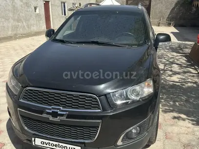 Черный Chevrolet Captiva, 3 позиция 2013 года, КПП Автомат, в Кунградский район за 13 500 y.e. id4971365