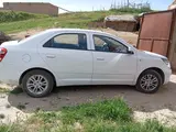 Белый Chevrolet Cobalt, 4 позиция 2023 года, КПП Автомат, в Навои за 12 600 y.e. id5015019, Фото №1