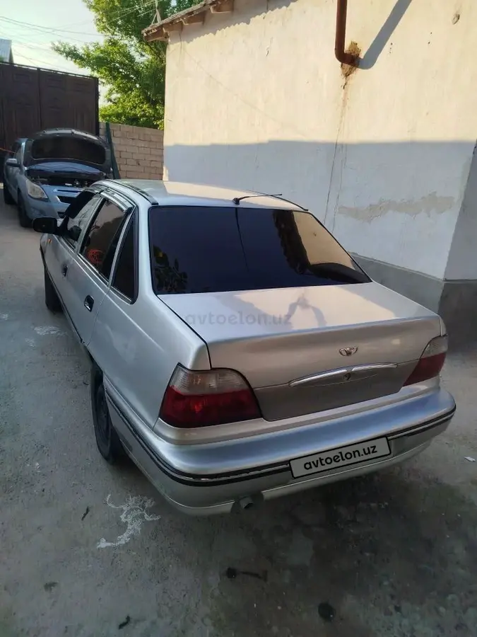 Daewoo Nexia — 2