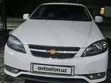 Белый Chevrolet Gentra, 1 позиция Газ-бензин 2018 года, КПП Механика, в Денау за 10 000 y.e. id5224641, Фото №1