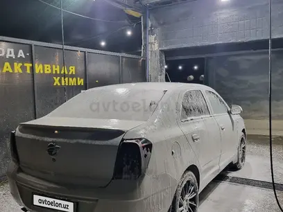 Белый Chevrolet Cobalt, 4 евро позиция 2019 года, КПП Автомат, в Ташкент за 11 073 y.e. id5194739