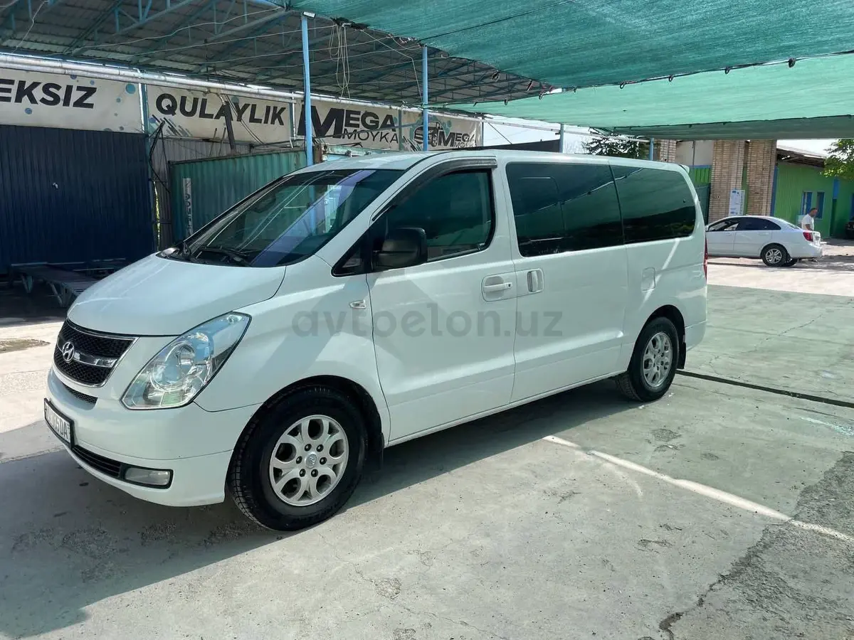 Hyundai Starex — 7