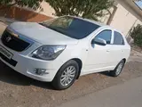 Белый Chevrolet Cobalt, 2 позиция 2017 года, КПП Механика, в Наманган за 8 800 y.e. id6723370