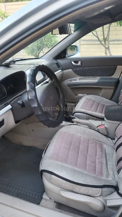 Hyundai Sonata — 7