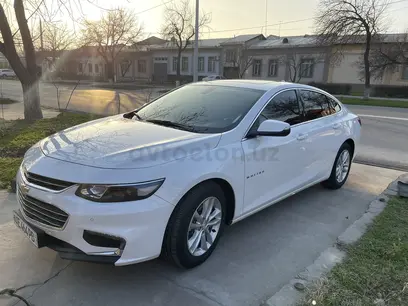 Белый Chevrolet Malibu 2 2018 года, КПП Автомат, в Ташкент за 22 000 y.e. id5145070