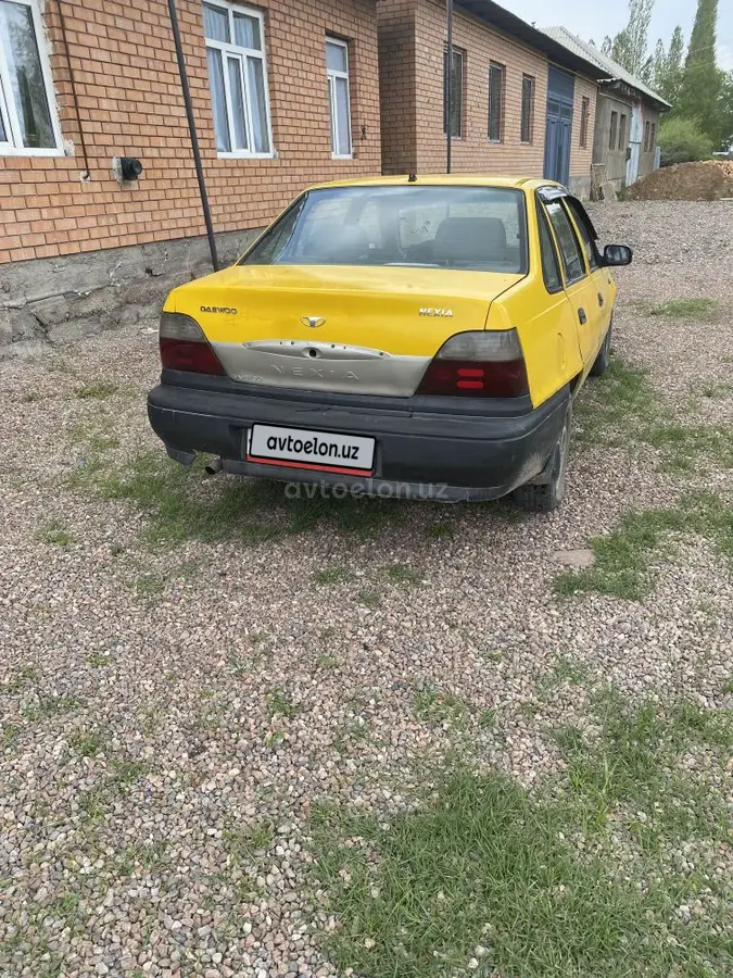 Daewoo Nexia — 4