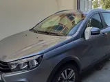 Мокрый асфальт ВАЗ (Lada) Vesta 2021 года, КПП Механика, в Навои за 12 500 y.e. id5024408, Фото №1