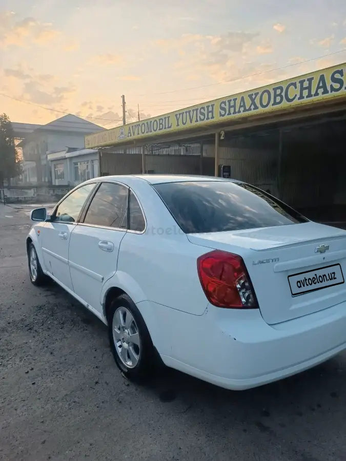 Chevrolet Gentra 2015 — 4