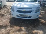 Белый Chevrolet Cobalt, 4 позиция 2024 года, КПП Автомат, в Наманган за 13 300 y.e. id5030283, Фото №1