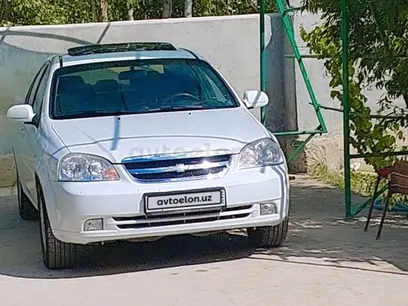 Белый Chevrolet Lacetti, 3 позиция 2013 года, КПП Автомат, в Навои за 9 000 y.e. id5058768