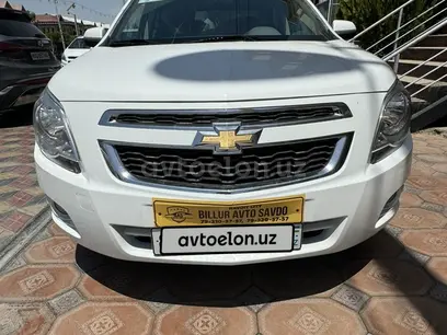 Белый Chevrolet Cobalt, 4 позиция 2024 года, КПП Автомат, в Навои за ~12 555 y.e. id5214702