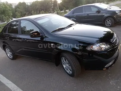 Черный Chevrolet Gentra, 3 позиция 2024 года, КПП Автомат, в Ташкент за ~14 000 y.e. id5140400