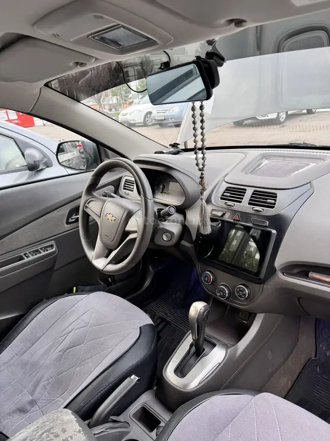 Chevrolet Cobalt 2020 — 3